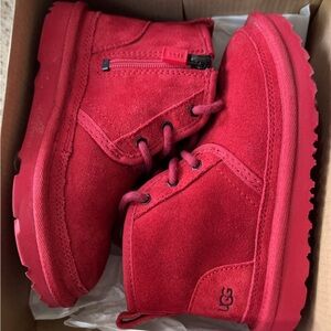 Ugg t neumel 2 size 12